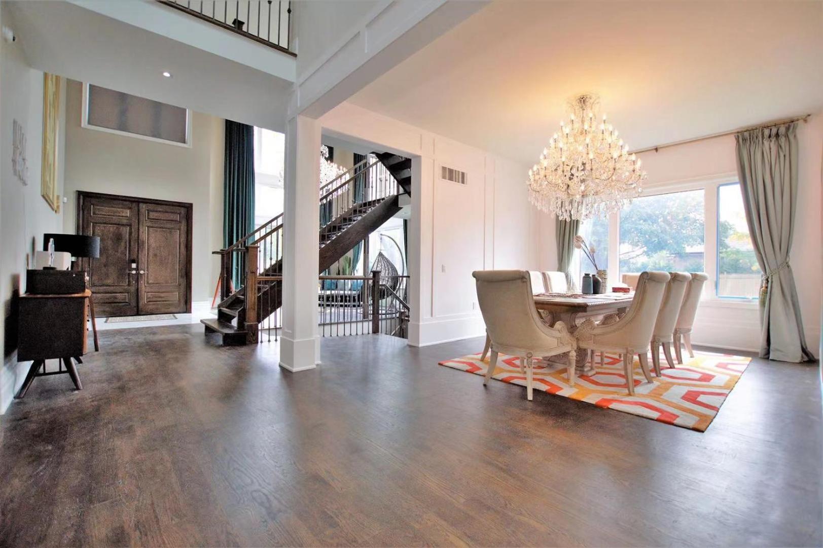 Modernized Five Bedroom Villa 列治文山 外观 照片