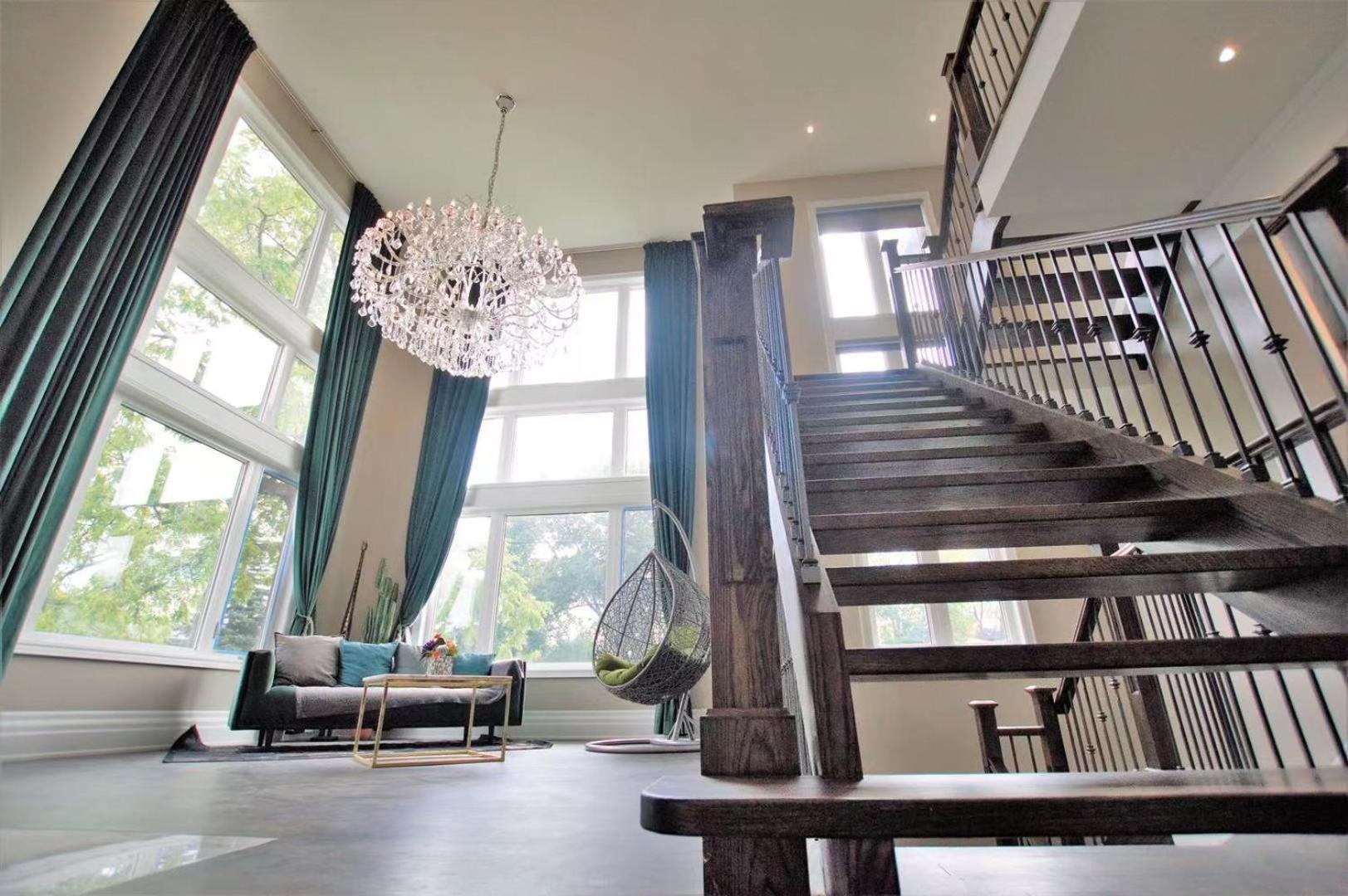 Modernized Five Bedroom Villa 列治文山 外观 照片